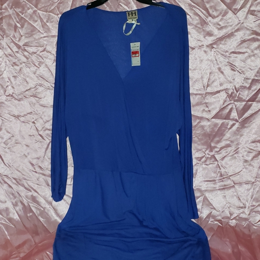 Brand new haulehippie V neck dress.